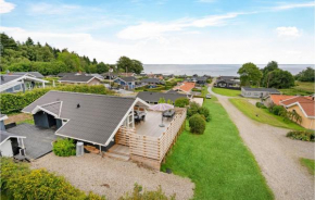 Beautiful Home In Bjert With Wifi, Gronninghoved Strand